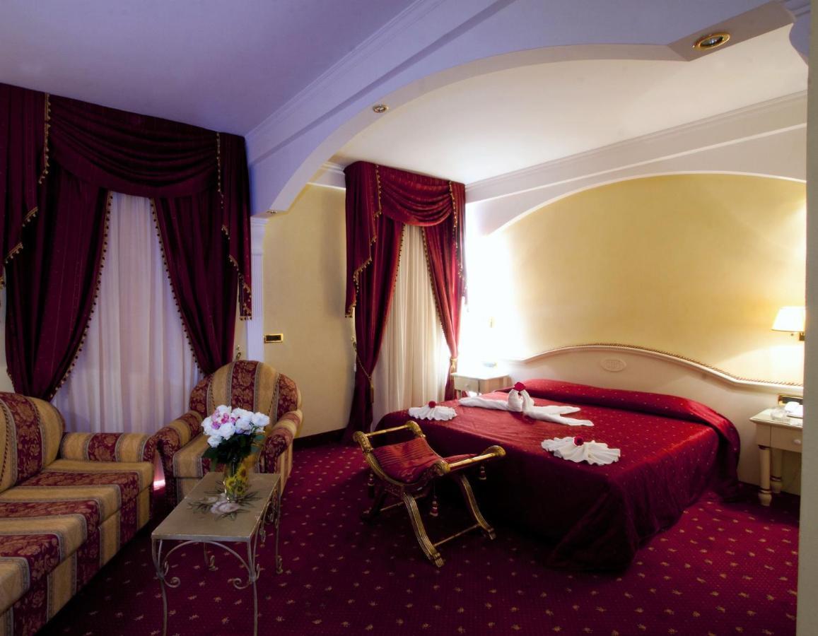 اتينا لوكانا Grand Hotel Osman & Spa E Ristorante Il Danubio المظهر الخارجي الصورة